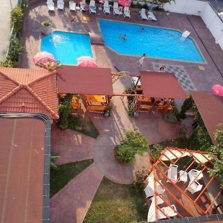 Alba Family Club Hotel Primorsko Eksteriør bilde
