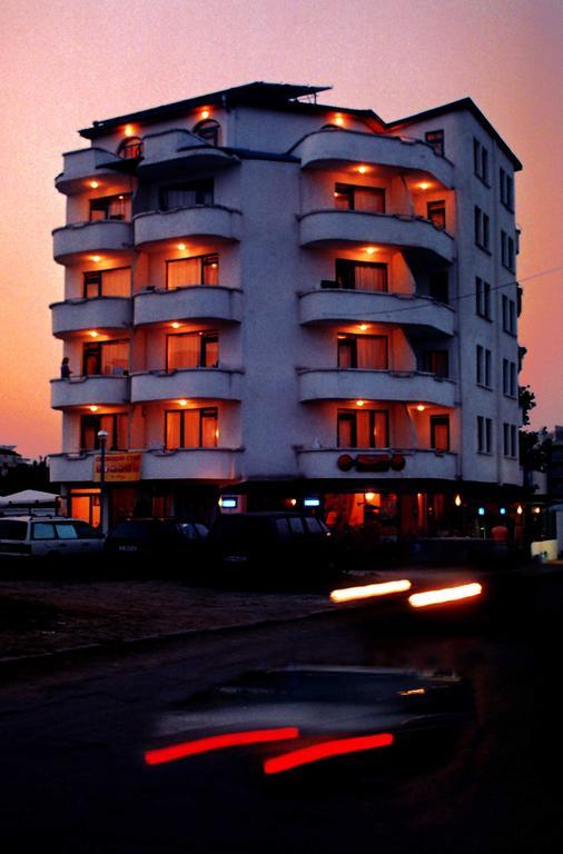 Alba Family Club Hotel Primorsko Rom bilde