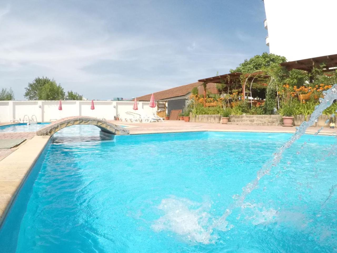 Alba Family Club Hotel Primorsko Eksteriør bilde