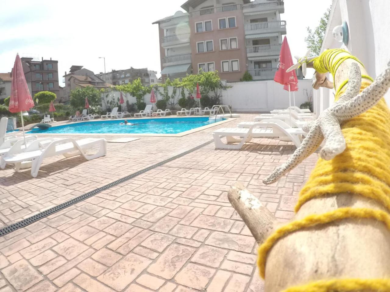 Alba Family Club Hotel Primorsko Eksteriør bilde